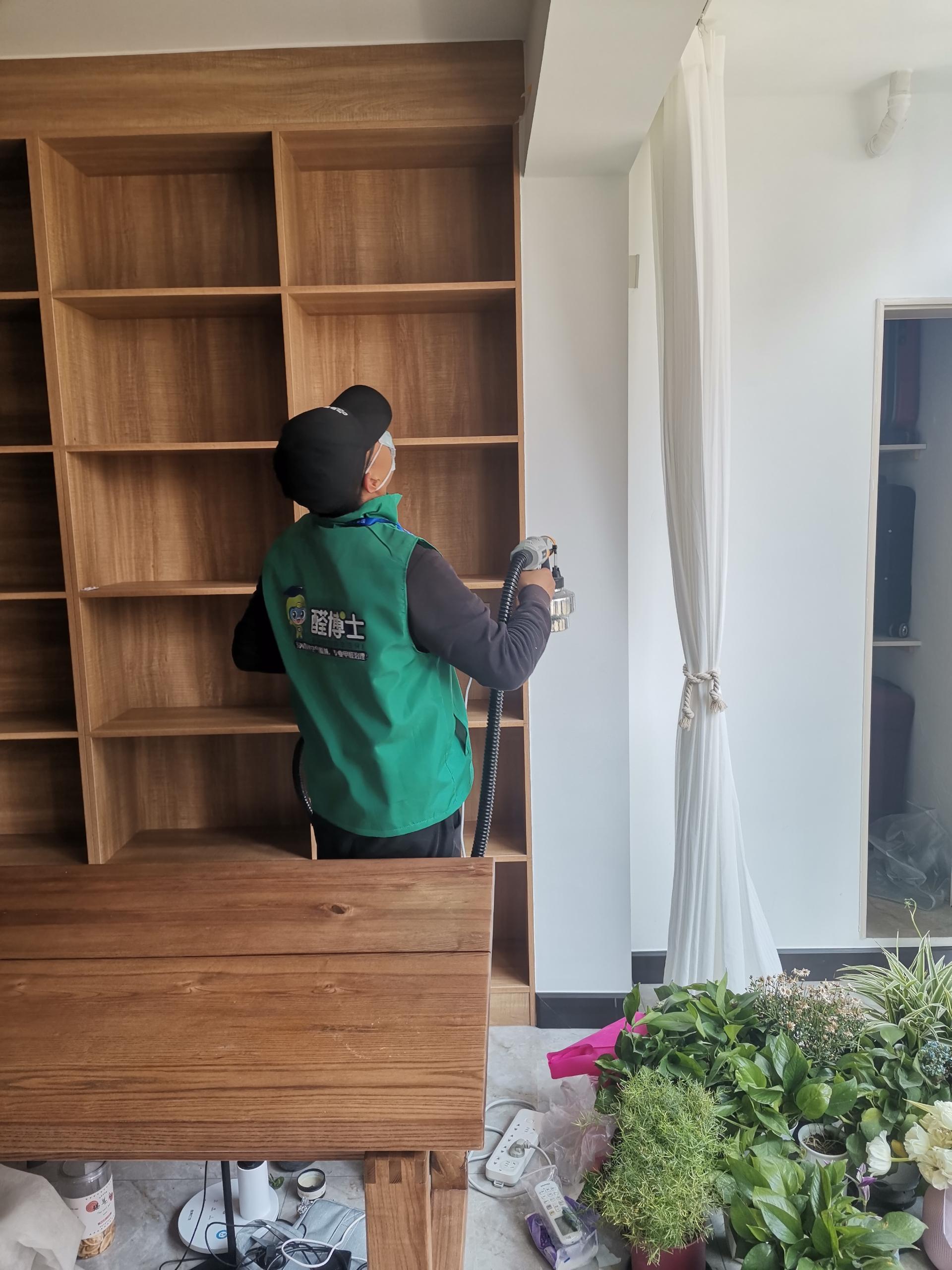 新房装修好,想立马入住,但又担心甲醛浓度大对人身体的伤害大,怎么处理?醛博士除甲醛为您解答 新房装修好,想立马入住,但又担心甲醛浓度大对人身体的伤害大,怎么处理?醛博士除甲醛为您解答